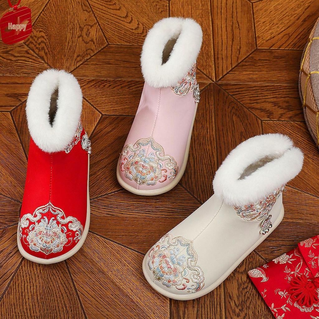 2025 Winter Chinese Hanfu Leather Snow Boots for Girls - Handmade Embroidered Cotton Children's Shoes for New Year's Day