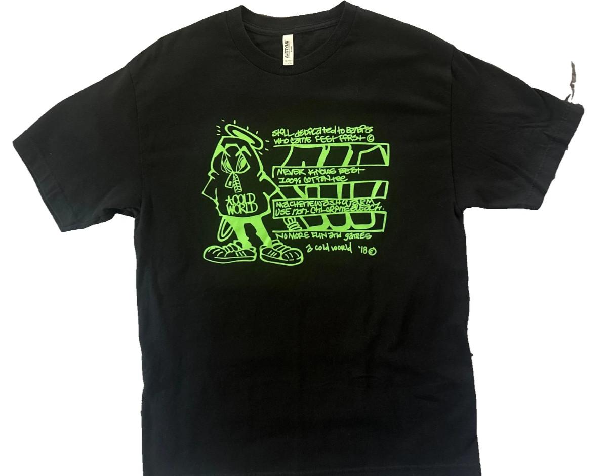 HOT NEW !!! Cold World Graffiti Shirt 2018 Never Worn Large Tee S