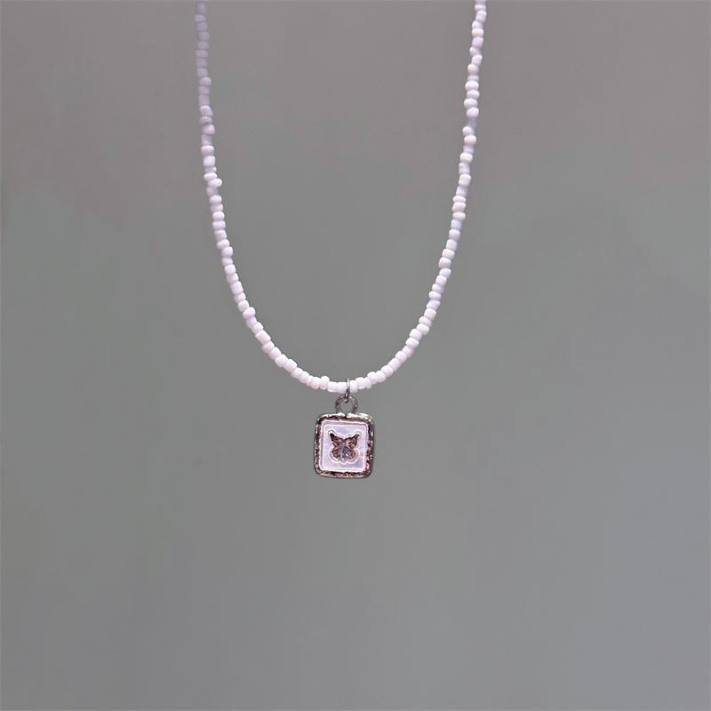 

New Trend White Bead Necklace Heart-Shaped Pendant Choker For Women String Collar Charm Summer Bohemia Femme Zircon
