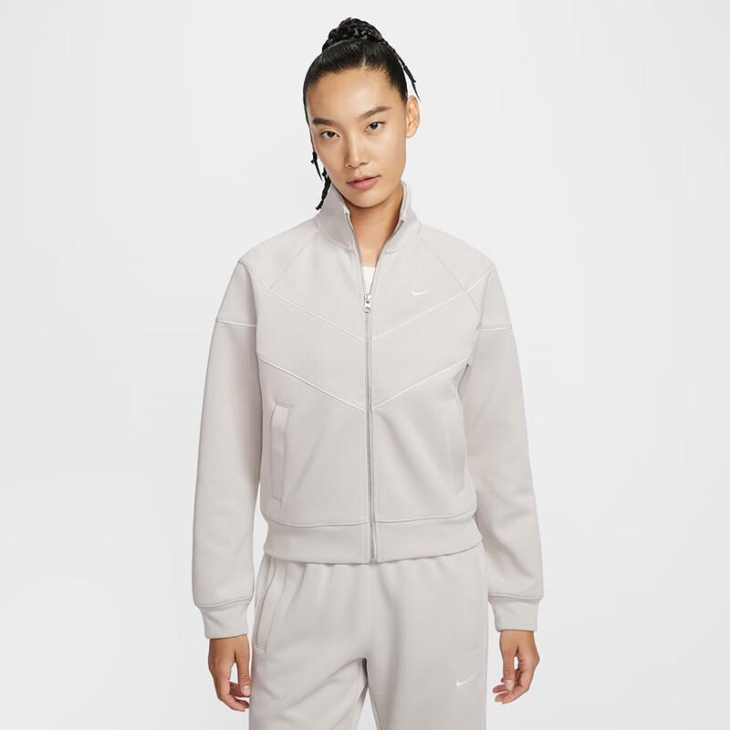 

Nike Women s Casual Knit Jacket L