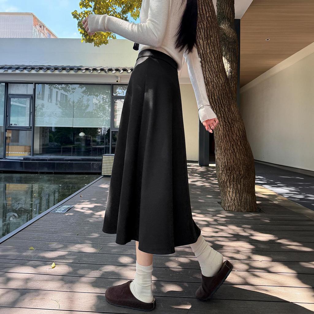 2025 New College Style Black A-Line Wool Skirt - Autumn/Winter Pear-Shaped Exclusive