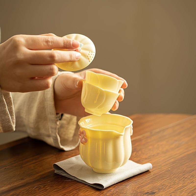 

1 комплект простой керамический чайный сервиз портативный чайный сервиз для путешествий на открытом воздухе с сумкой для хранения китайский чайный сервиз гунфу с защитой от ожогов заварочный чайник 1 чайник и 2 чайные чашки комплект