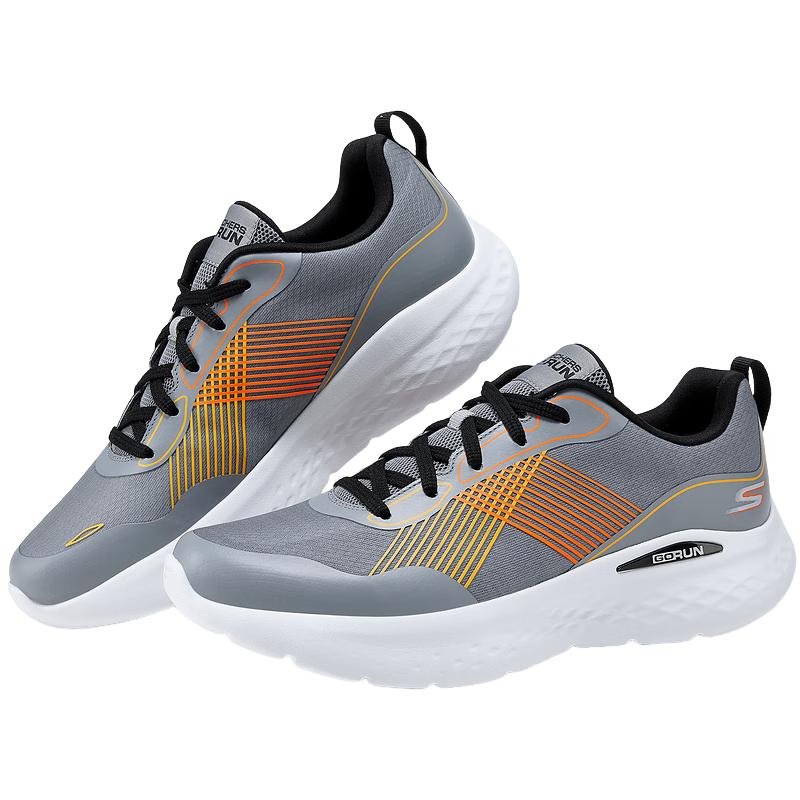 

Skechers Men s Pacer Running Shoes L