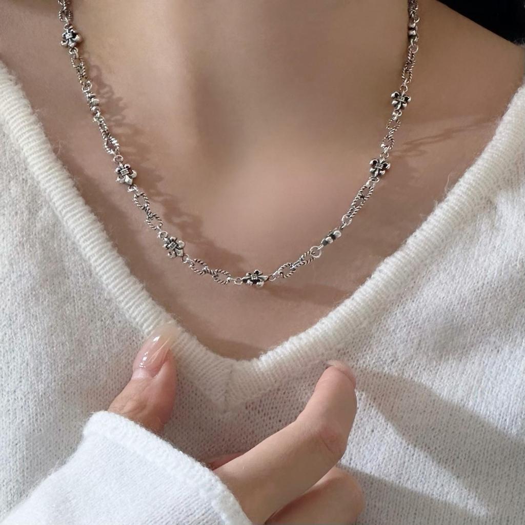 S925 Sterling Silver Anchor & Iris Flower Retro Necklace - Korean Style Versatile Luxury Clavicle Chain.
