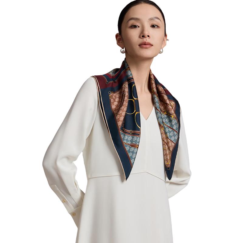 

Шелковый твиловый шарф Shanghai Story из 100% шелка тутового шелкопряда 65*65cm