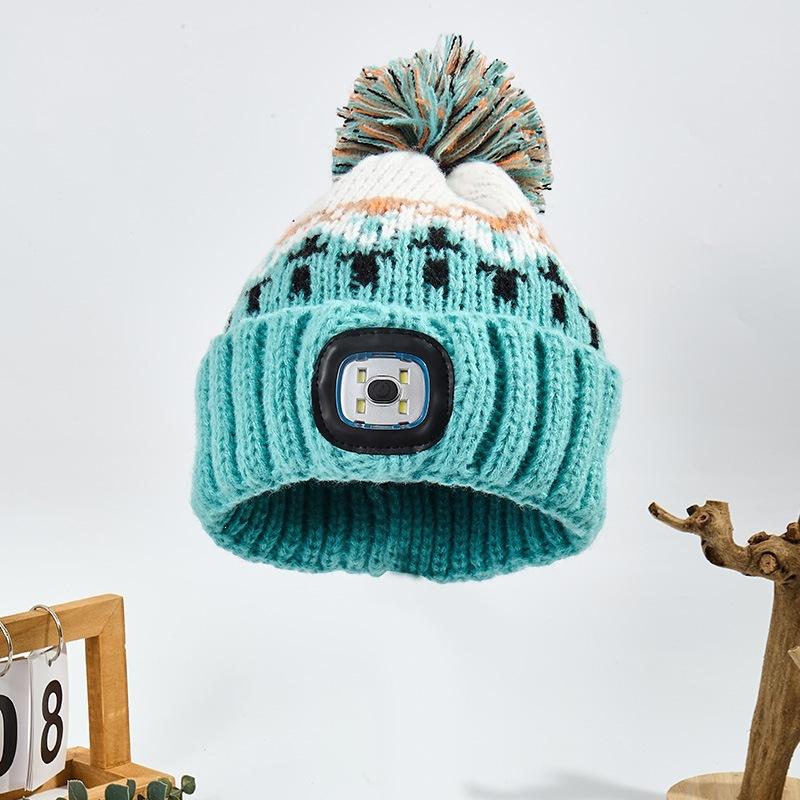 Outdoor ear protectors, wool caps, warm tide lights, anti-piling winter hats, men's and women's black knitted hats, night running