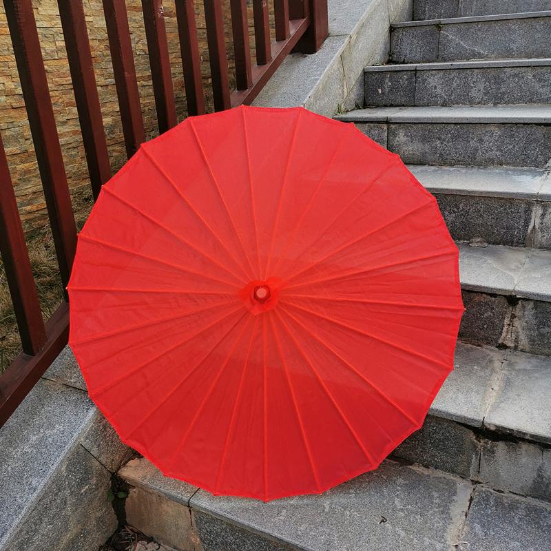 

Красный зонт из промасленной бумаги для танцев и свадебного декора 56cm - Half-Open