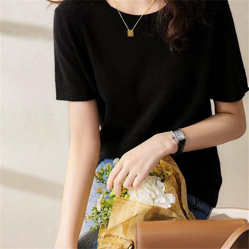 2022 Spring Summer Fashion Simple Pullover Elegant Fashion O-Neck Solid Knitted Sweater Women Short Sleeve Casual Loose Tops