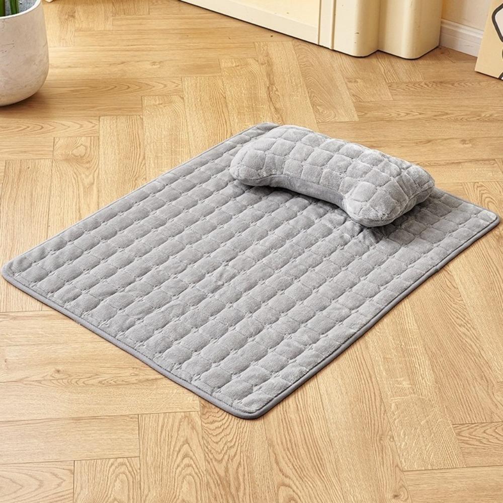 Warm Pet Sofa Bed Thicken Cat Sleeping Nest Anti Scratch Flannel Pet Sleeping Mat for Kitten Puppy