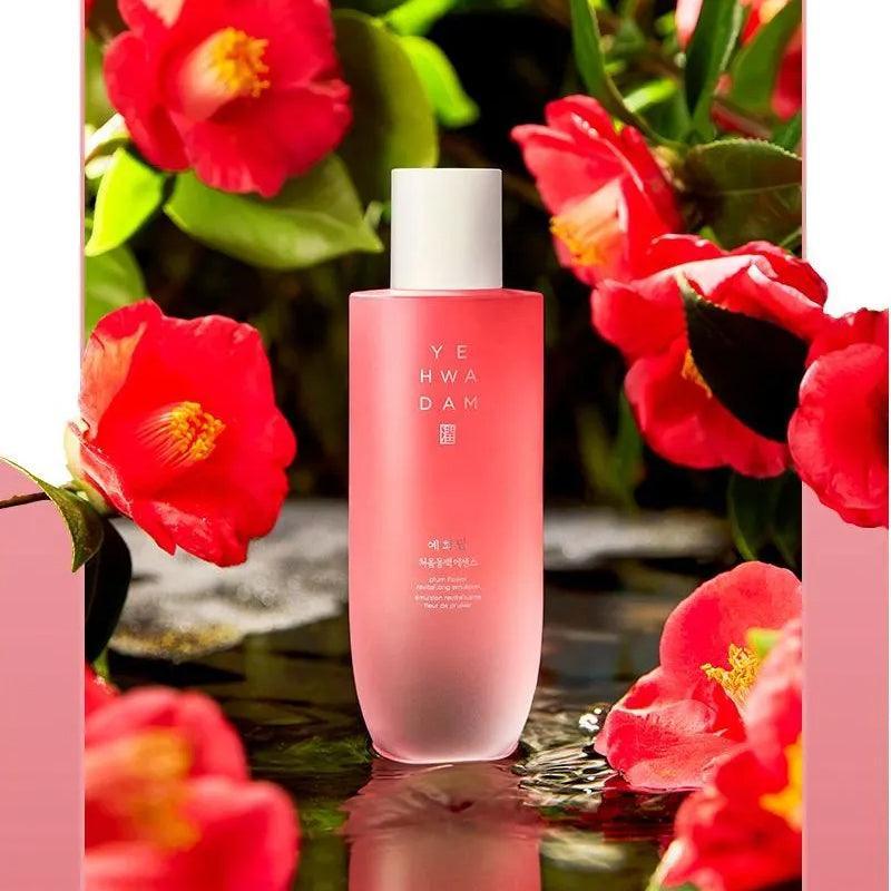 The Face Shop Yehwadam Young Camellia First Essence 180ml