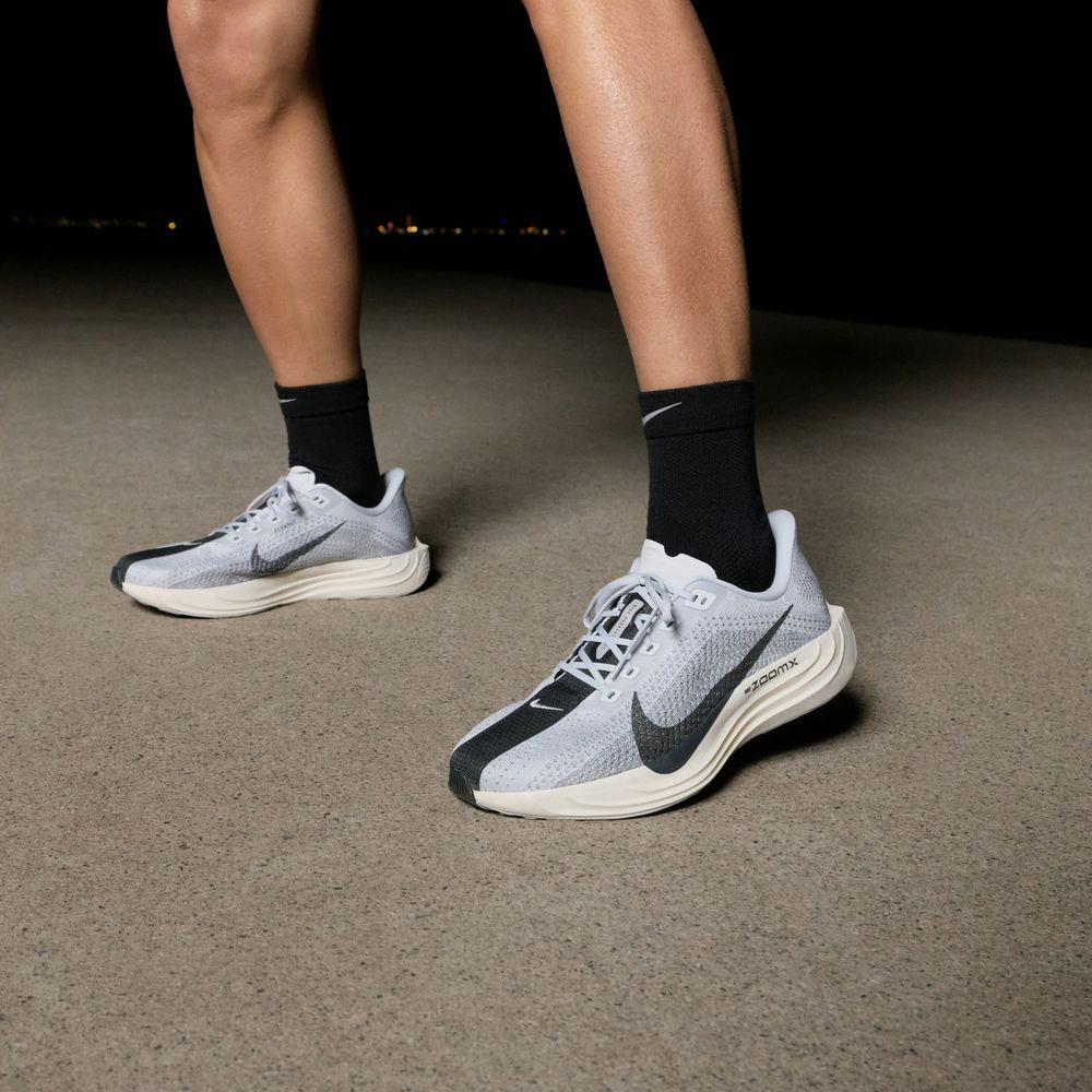 Nike ZoomX Pegasus Plus Pure Platinum Wolf Grey 42