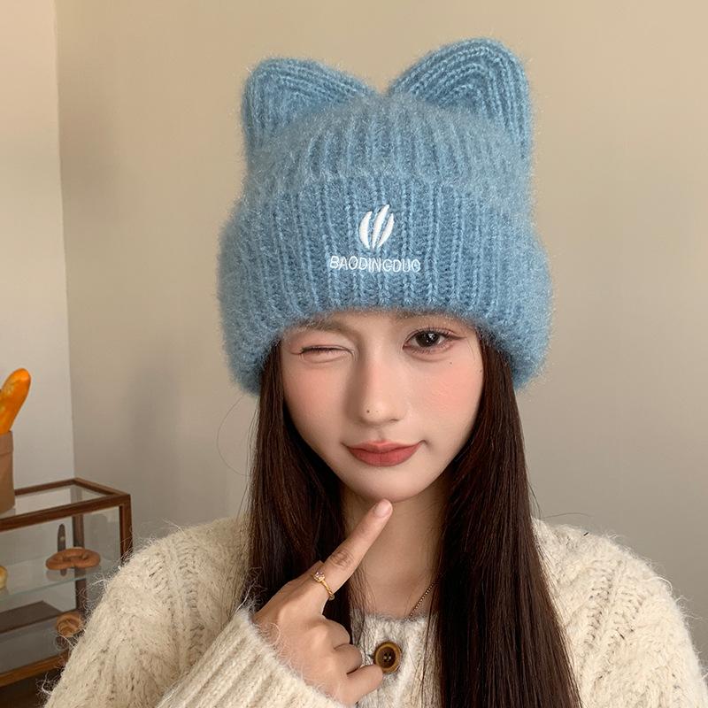 Süße und niedliche Katzenohren Wollmütze Herbst und Winter Warmer Ohrenschutz Strickmütze Japanische Gesicht zeigende kleine Überziehmütze für Frauen
