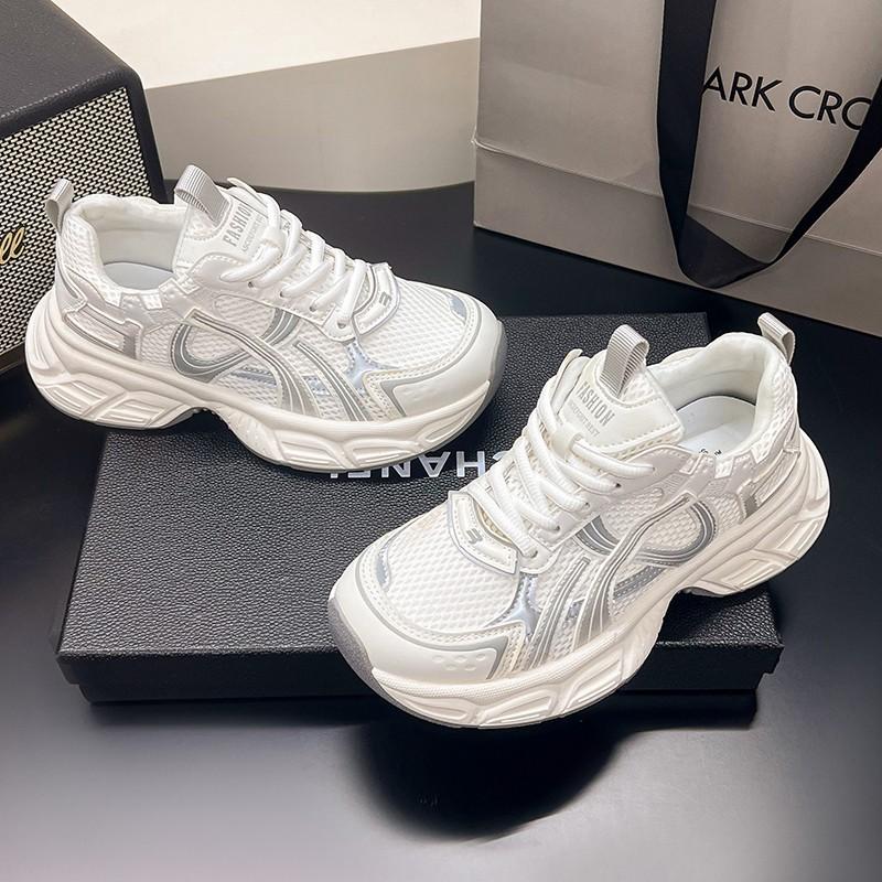2025 New Popular Summer Net Shoes Single Net Breathable Dad Shoes Women's Platform Versatile Casual Jogging Sports Shoes Tide