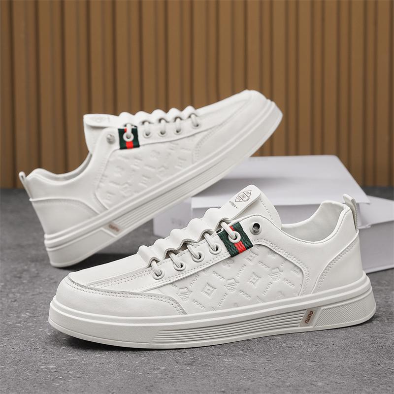 Herren Sneakers Designer Casual Leichtes Leder Geprägte Atmungsaktive Schuhe Weiche Vielseitige Skateboard Schuhe Zapatillas