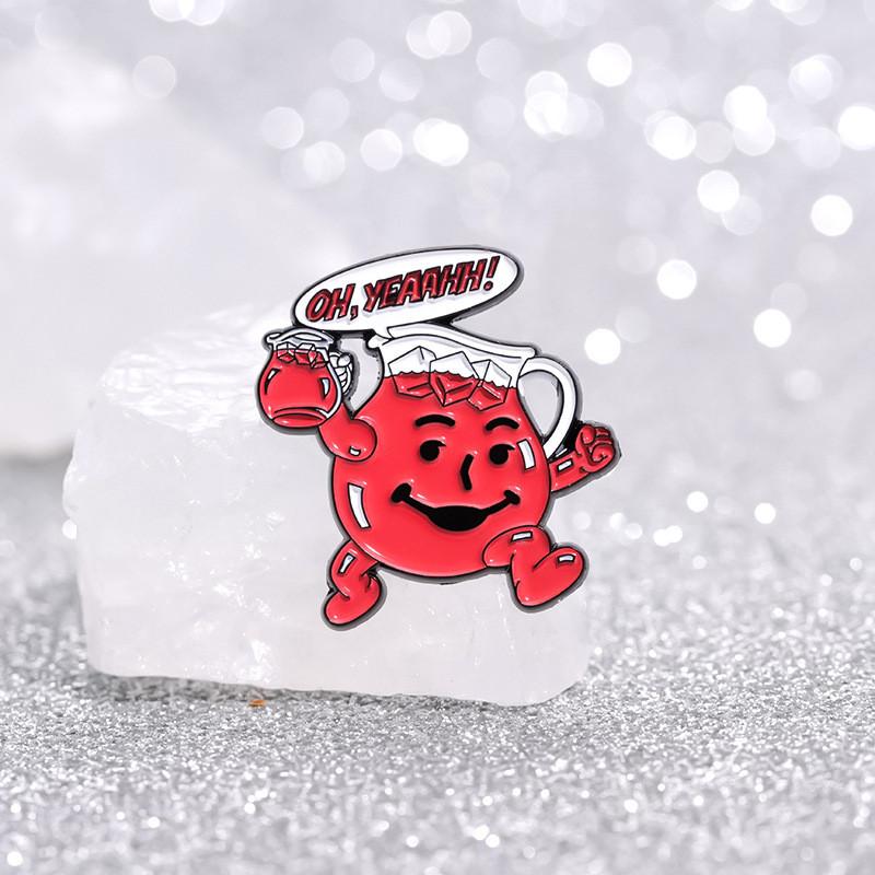 Stylish And Versatile Alloy Cartoon Duck Brooch With Adjustable Features For Unisex Fashion