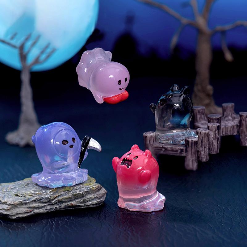 Mini Halloween Ornament Cartoon Ghost Doll Figurine Micro Landscape Home Decoration Dollhouse Model Car Interior Desktop Decor