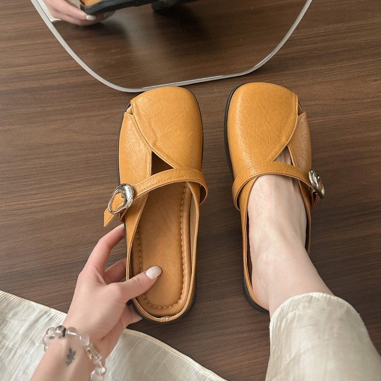 2025 new square head bag head half slippers women's summer wear with skirt single shoes French flat sandals