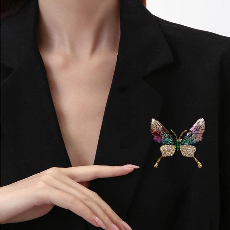 Advanced Transparent Butterfly Brooch, Insect Chest Flower That Prevents Light From Escaping, Versatile Decorative Pin For Women'S Clothing