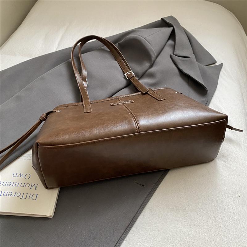Large Capacity Leather Tote Bag Women Fashion Shoulder Bag Everyday Use Classic Design Handbag Work and Casual