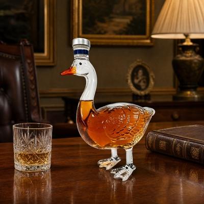 Goose Shape Whiskey Bottle Decanter 3D Bird Liquor Glass with Frosted Stopper