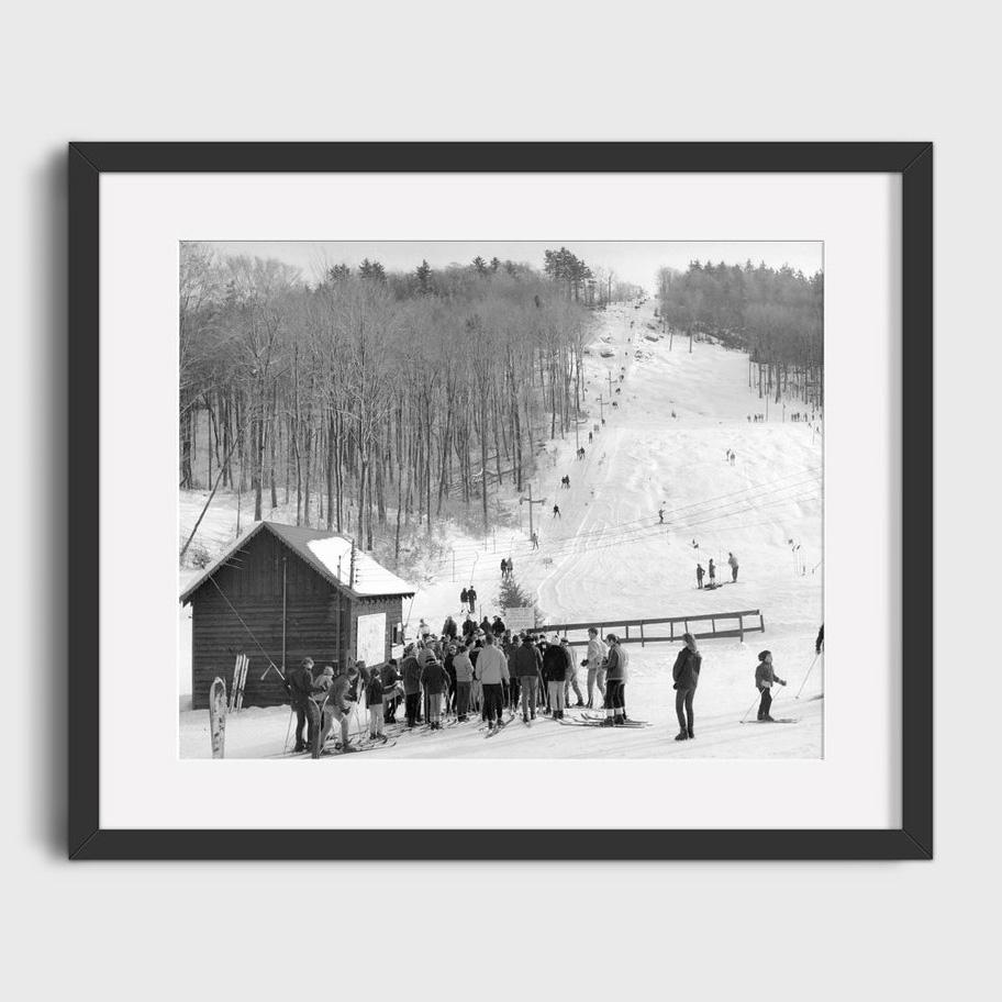 Vintage Ski Photo Print Road Gap Skier Jumps Girls Car Canvas Painting Winter Sports Skiing Art Poster Ski Home Lodge Wall Decor