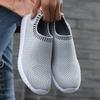 Summer new large size casual sports shoes women's European and American round head flat bottom knitted mesh casual single shoes