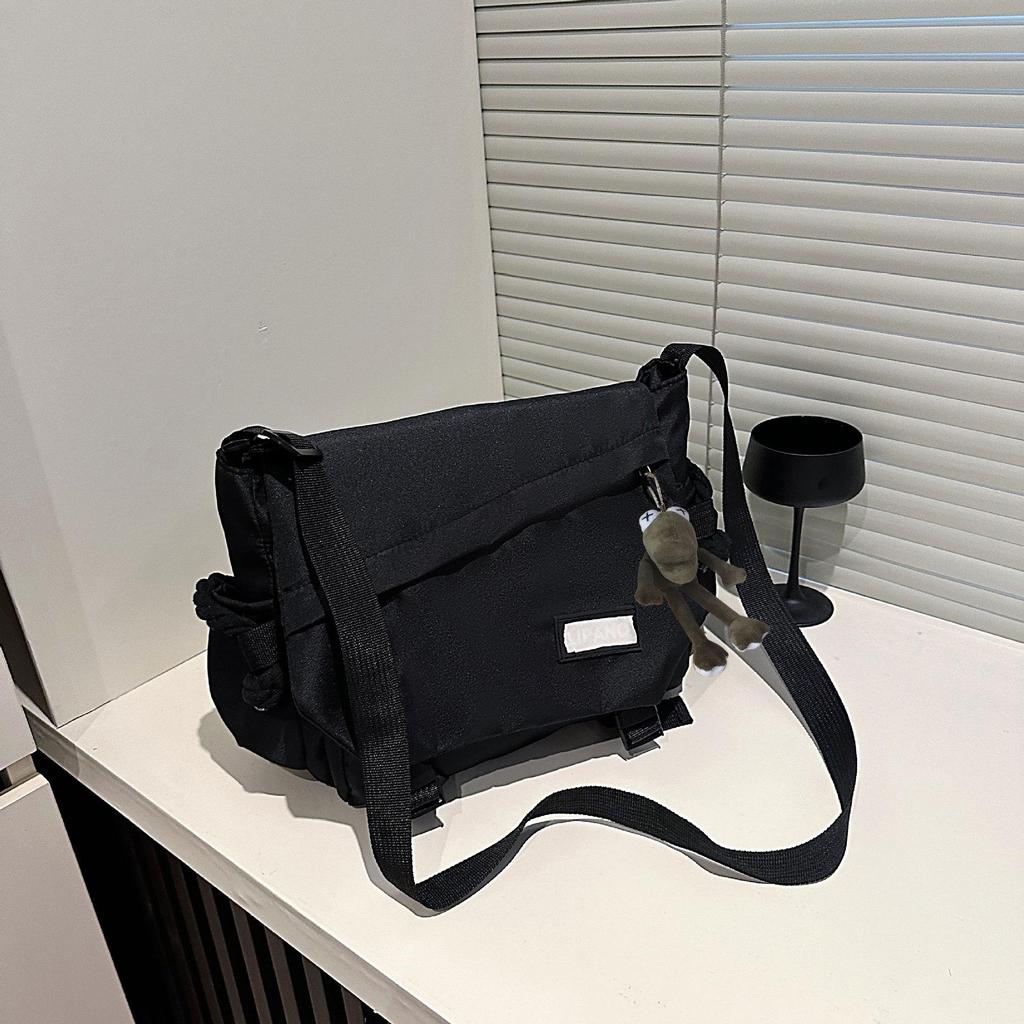 2025 Trendy Unisex Workwear Shoulder & Crossbody Bag - Fashionable Messenger Style for Campus & Going Out