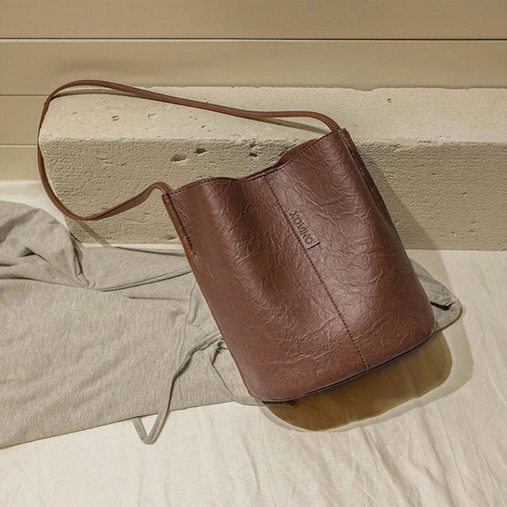 Women's Tote Bag Fashi PU Handbag Retro Stylish Shoulder Bag Spacious Versatile Fashi Bucket Bag For Travel Shopping