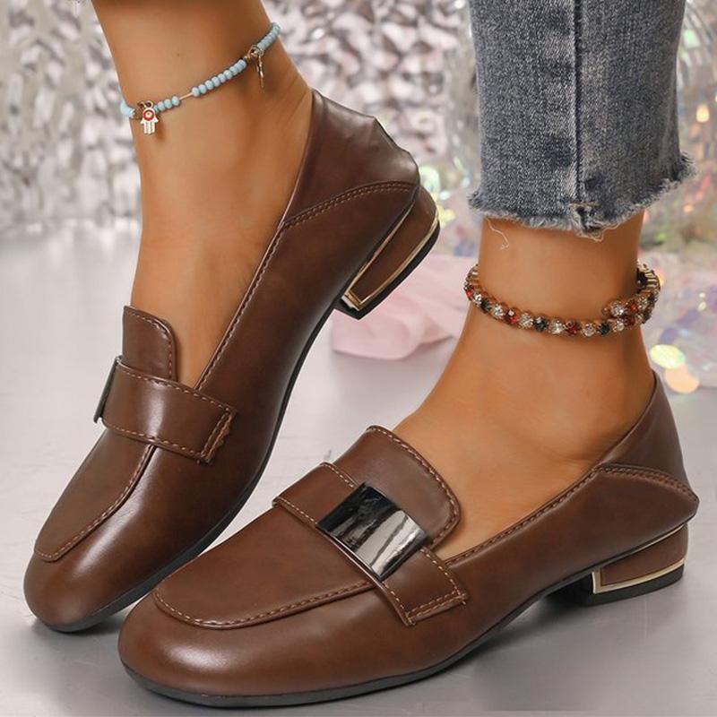 Fashion 2025 Classic Faux Pu Leather Loafers Women Metal Decoration Slip On Flats Shoes Woman Solid Color Round Toe Casual Shoes Female