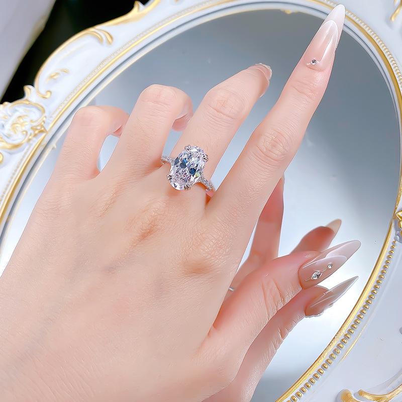 Zhuo Zhi Fan Women's S925 Sterling Silver Oval Zircon Ring 