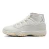 Air Jordan 11 Retro Pearl / Grand Finale Damen-Sneaker Creme Sail Perl-Grau AR0715-110