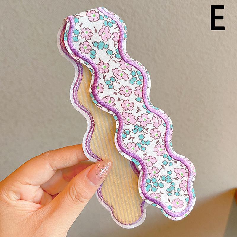 

Дитячі Магічні Обручі для Волосся Чубчик Клейкі Заколки Подрібнена Квіткова Пов язка для Волосся Макіяж Наклейки для Неслухняного Волосся Дитячі Аксесуари для Волосся