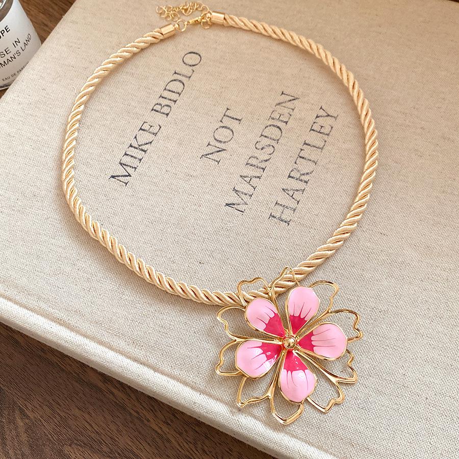 Colorful Summer Acrylic Bead Necklace – Simple, Fashionable, High-End Clavicle Jewelry