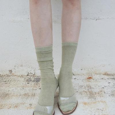 Monochrome [online Exclusive]25 Rough Dyeing Socks (smoke Green)