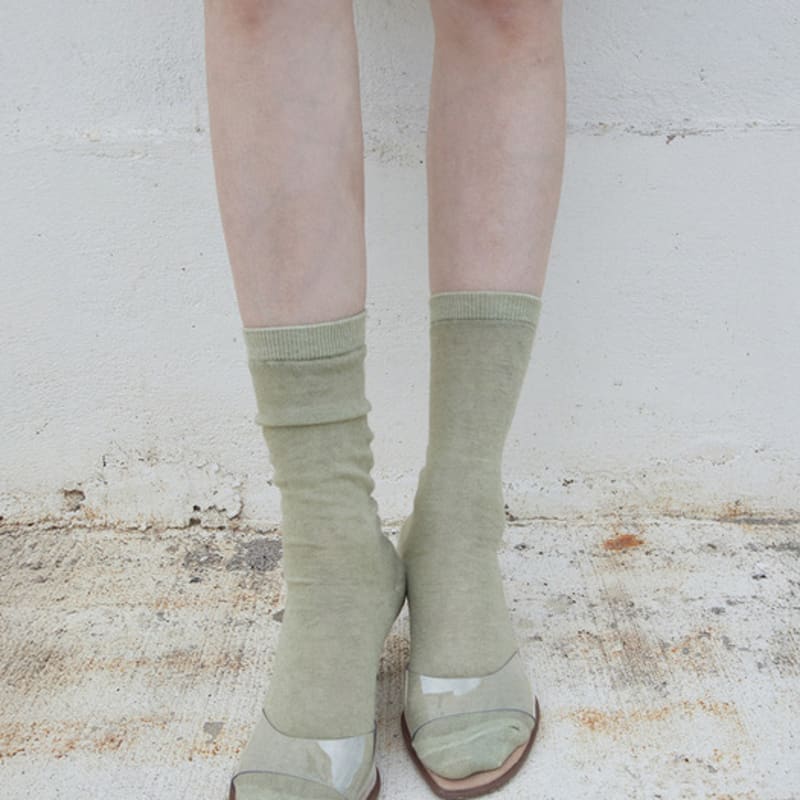 

Monochrome [online exclusive]25 rough dyeing socks (smoke green) SMOKE GREEN_FREE