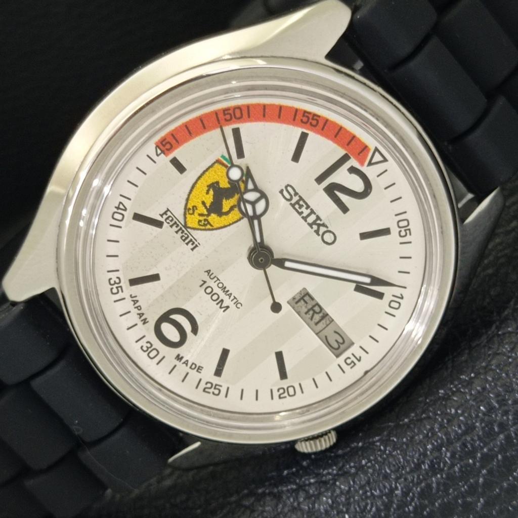 

SEIKO VINTAGE AUTOMATIC 7009A JAPAN MENS FERRARI DIAL WATCH a700494-5 R203-a700494