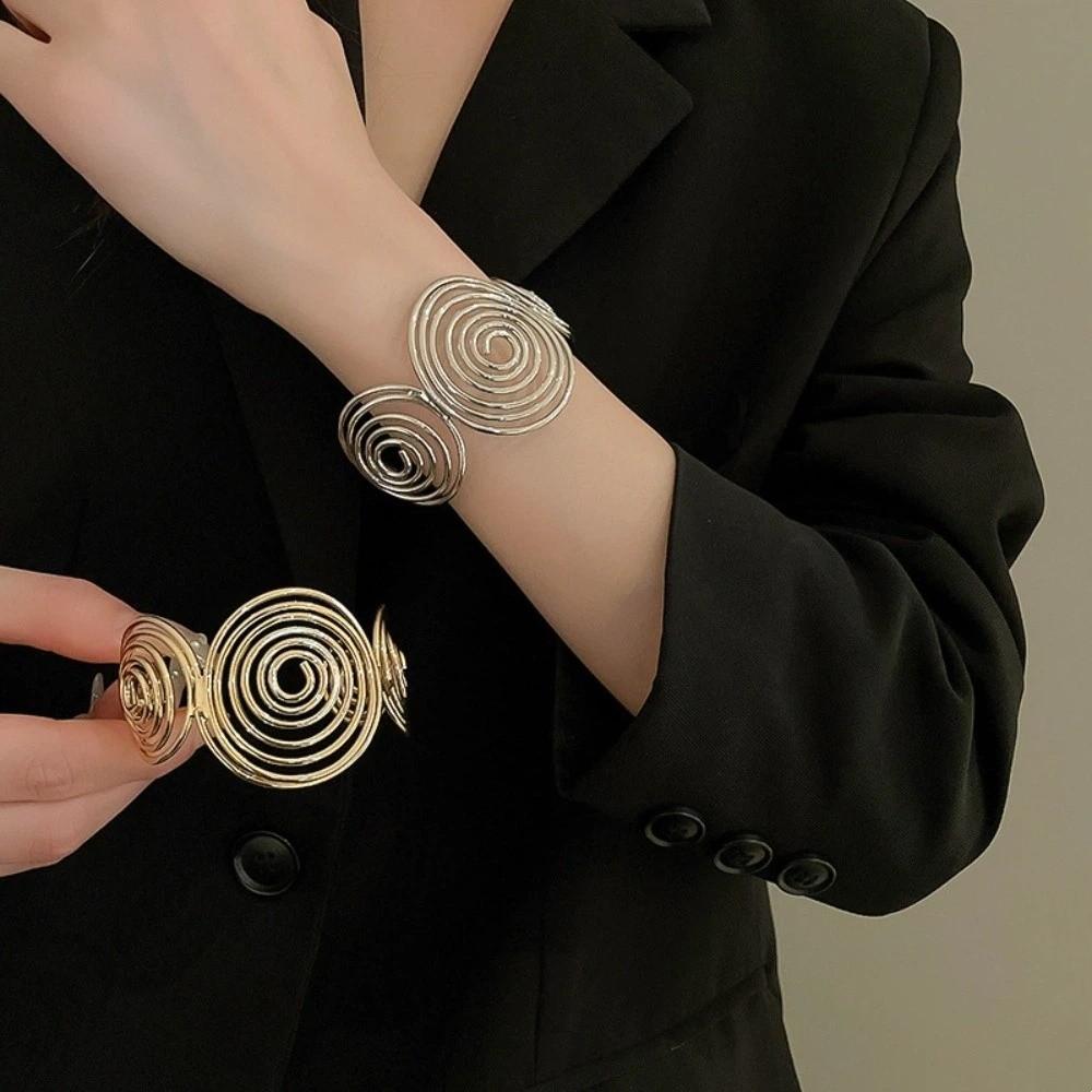 Wave Opening Zinc Zinc Alloy Wide Opening Bangle S/Round Shape Retro Hand Ring Irregular Wide Bracelet Gift