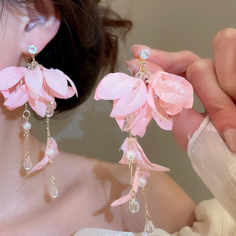 Orecchini Pendenti Lunghi con Nappa Fiori Perline di Vetro Imitazione Perla Tessuto Colorato Hyperbole per Donna Rame Placcato Oro Reale
