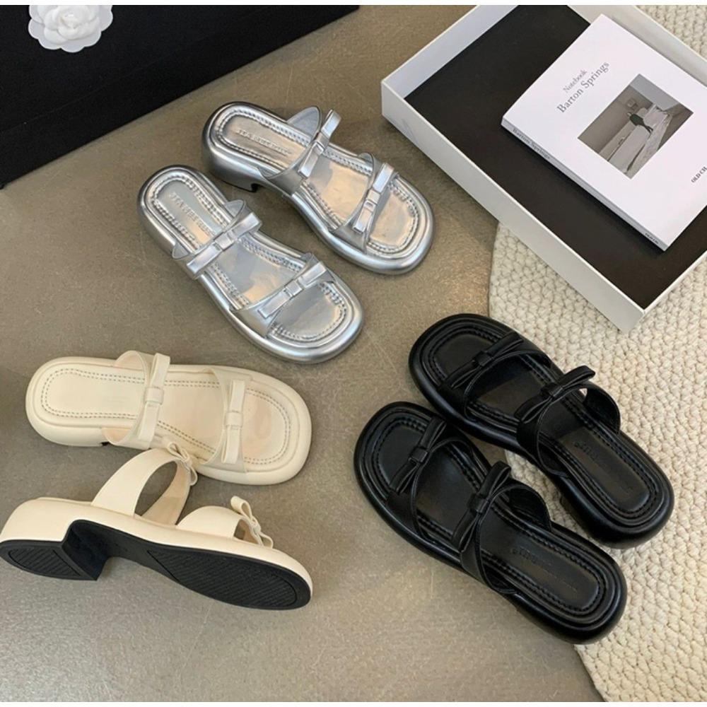New Summer Women's Slippers 2025 Stylish Peep-toe Low Heel Silver Women's Comfortable Beach Shoes Sapatilas