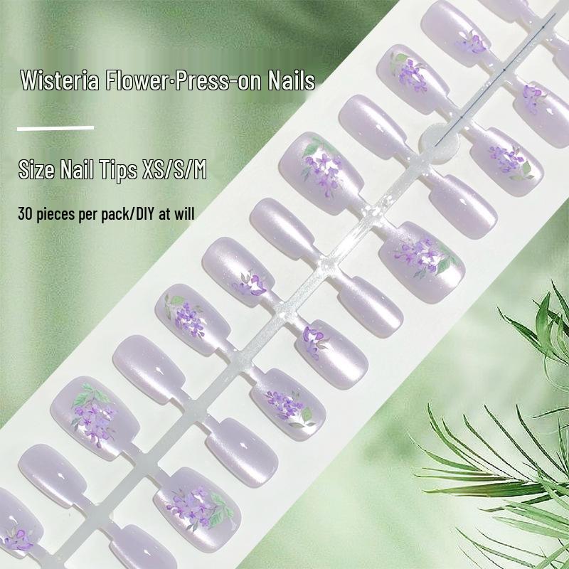 

Wisteria Cat Eye Press-On Nails: Romantic Purple Nail Art Tips, 30-Piece Set