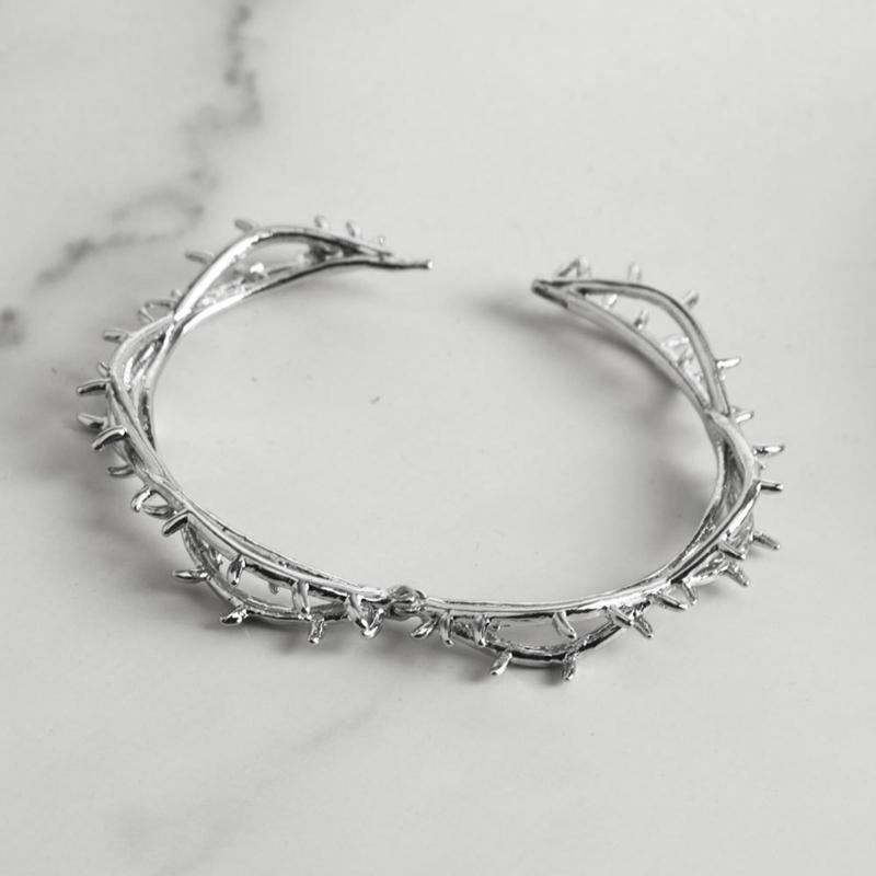 Edgy Hip Hop Style Bracelet Featuring Intricate Thorn Details For Fashion Forward Street Culture Enthusiasts