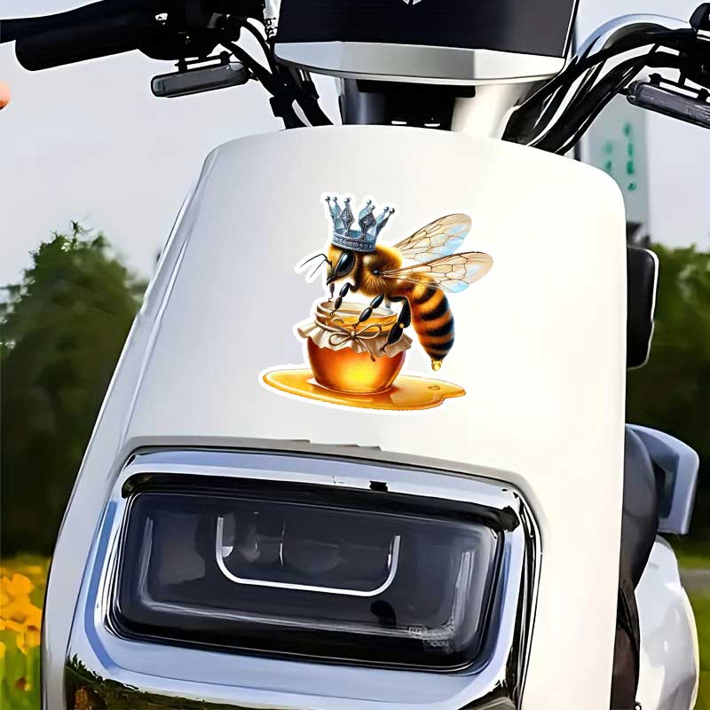 Queen Bee Car Stickers Waterproof Vinyl Decals Auto Body Window Bumper Decor Motorcycle Helmet Stickers Y08