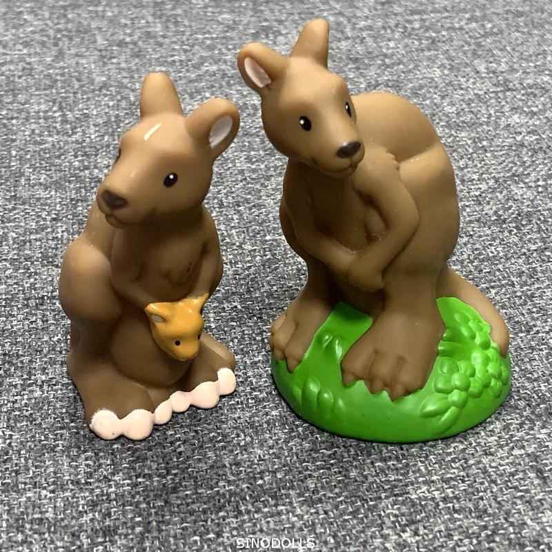 BIXE Fisher Lot Little 2inch Mini Pessoas Fazenda Zoológico Animal Desenhos animados figuras de ação brinquedos presente de Natal