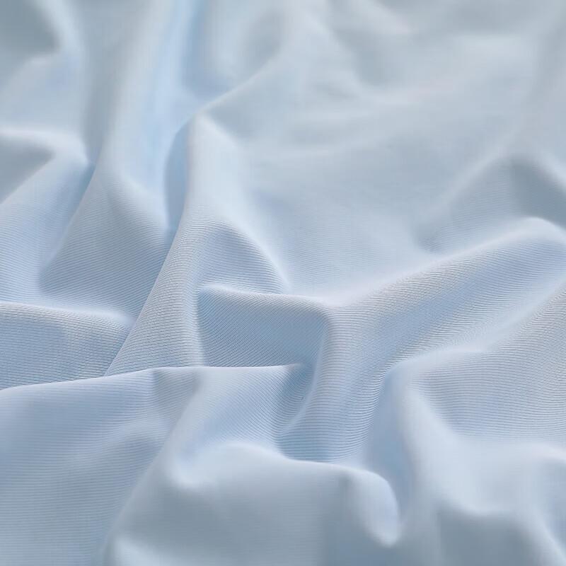 Fang Wang Ice Cream Cool-Touch Summer Quilt