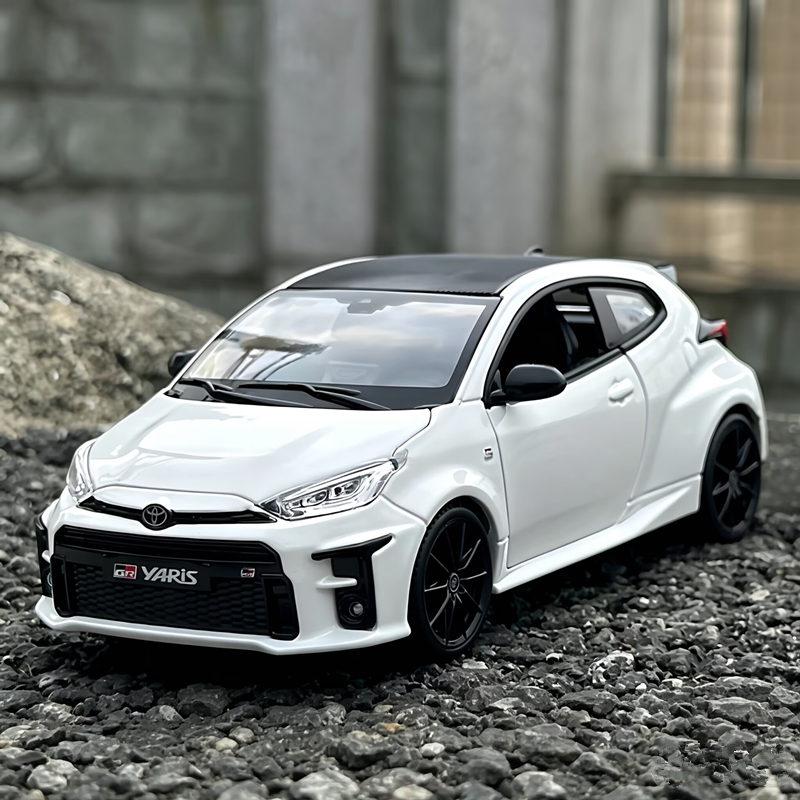 Maisto 1/24 Toyota GR Yaris Alloy Sports Car Model Diecast Metal Car Vehicles Model High Simulation Collection Children Toy Gift