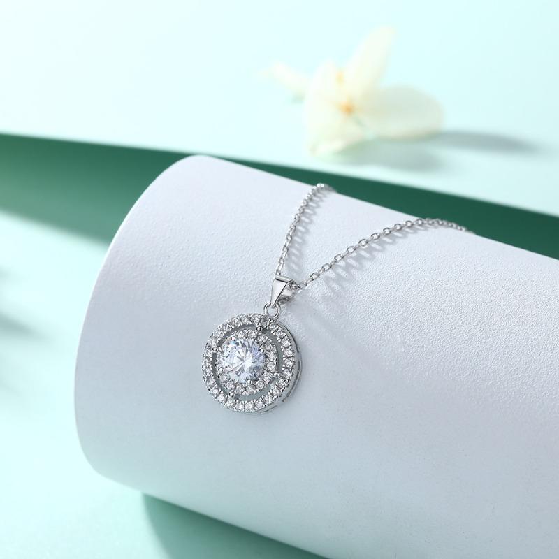 New round time diamond plate 925 sterling silver necklace women's niche design European and American fashion pendant collarbone chain