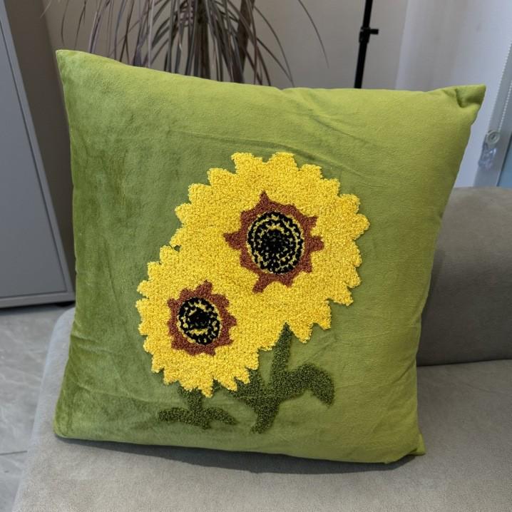 Luxuriöses pastoral gesticktes Gänseblümchen-Kissenbezug - Helles Wohnzimmer Sofa Kissen