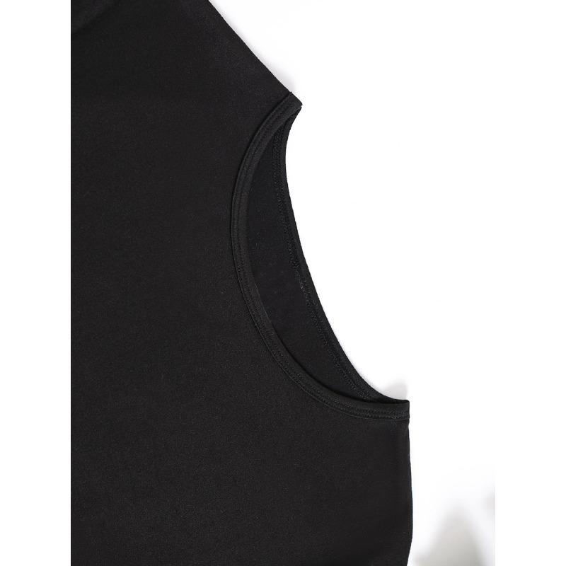 Women Black Round Neck Short Sleeve Top Featuring A Coffin Pattern, A Skull and Rose Makeup Design, Perfect for Casual Wear in Spring and Summer