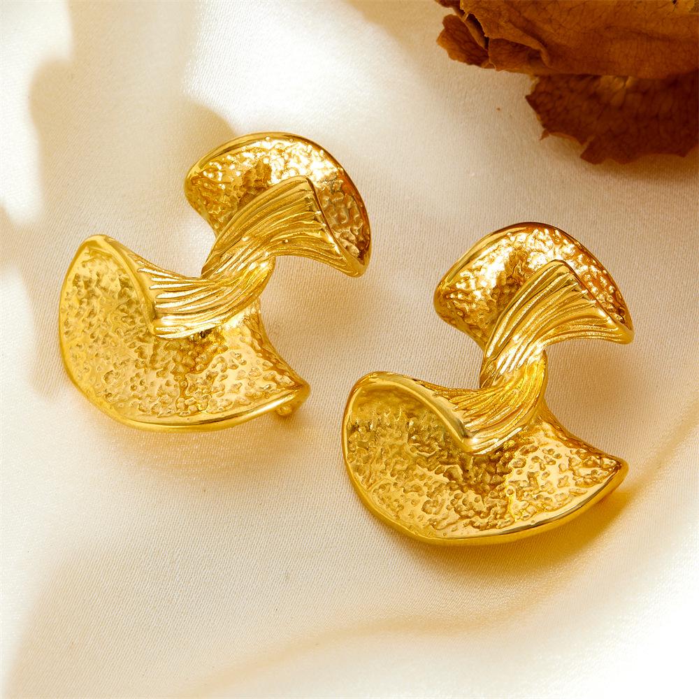 

Серьги из нержавеющей стали с покрытием из 18-каратного золота, с неровной текстурой узла