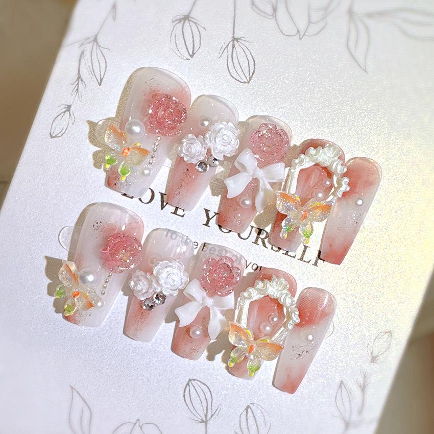 2024 New 24Pcs One Box Wearable Press On Fake Nails Butterfly Pearl Bowknot Flower Fashion Wear Nail Wedding Party Nail Patch